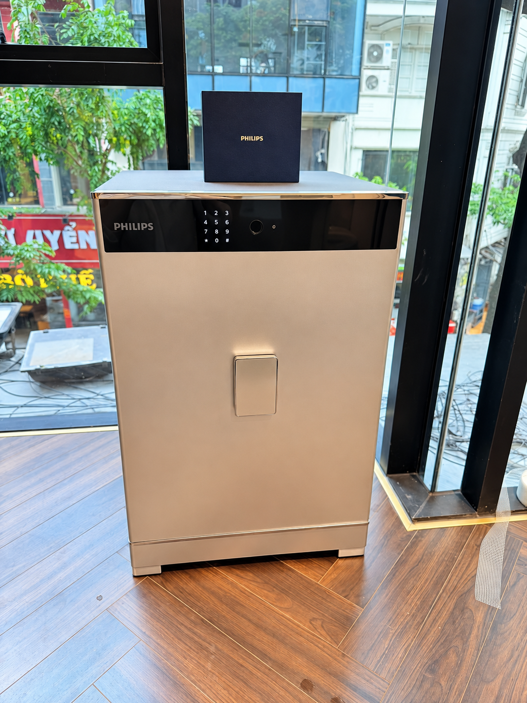 SBX701-7B0 131kg Két sắt thông minh Philips SBX701-7B0 131KG Luxury