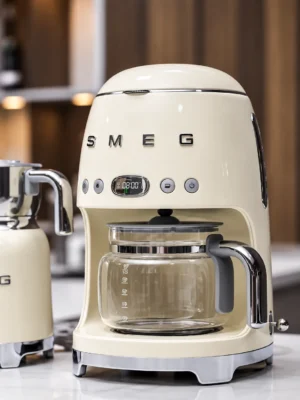 Máy pha cà phê SMEG DCF02